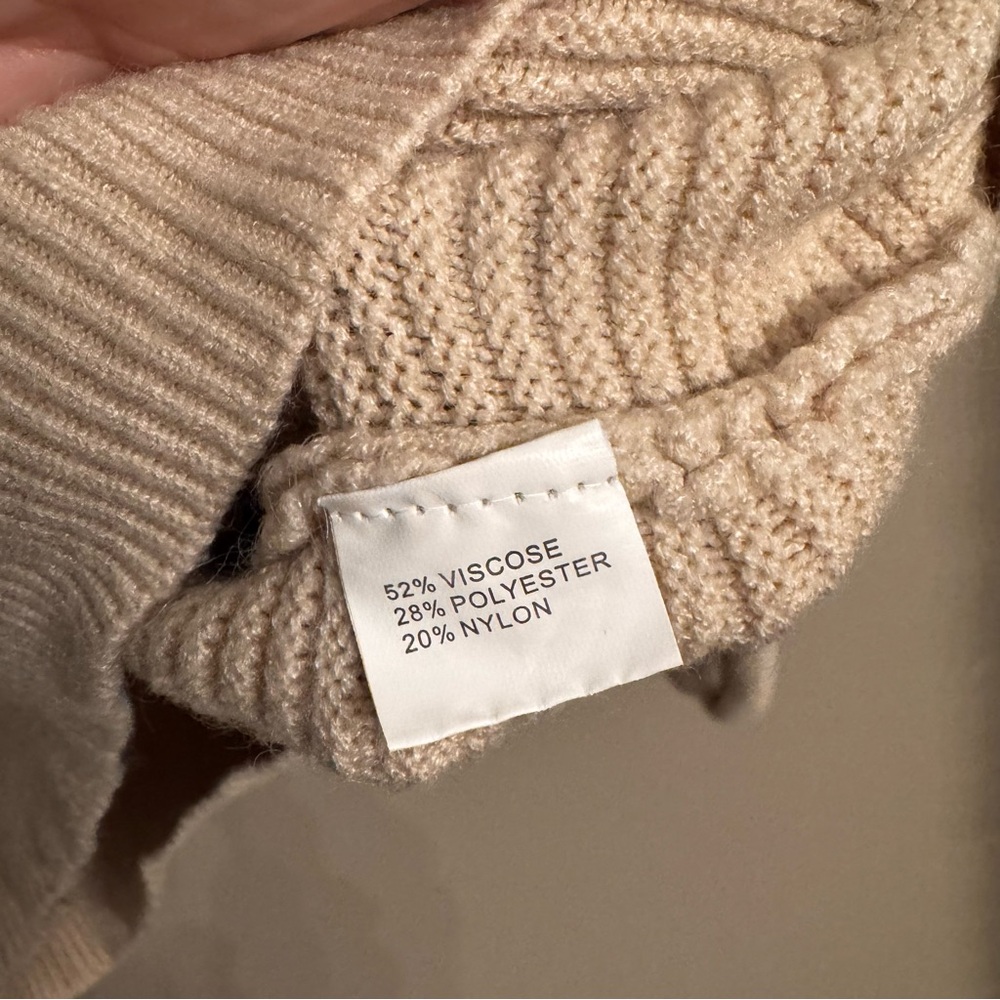 PETAL & PUP Lakelynn Textured Knit Sweater - Picture 6 of 6